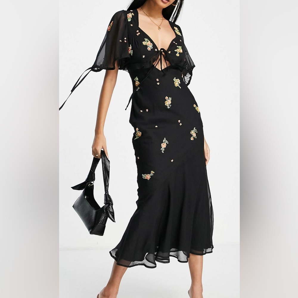 Elegant Black Beaded Floral Dress - NEW